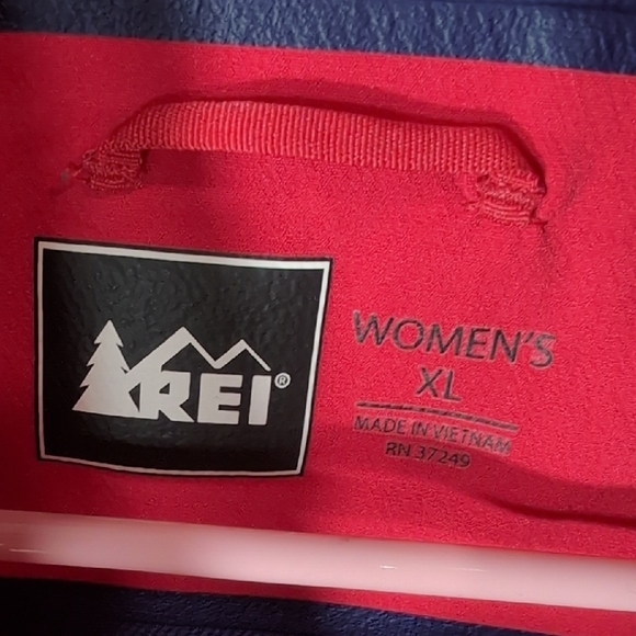 REI | Red Stretchy Hiking Camping Outdoor Active Utility Jacket Shell Size XL - Picture 5 of 11